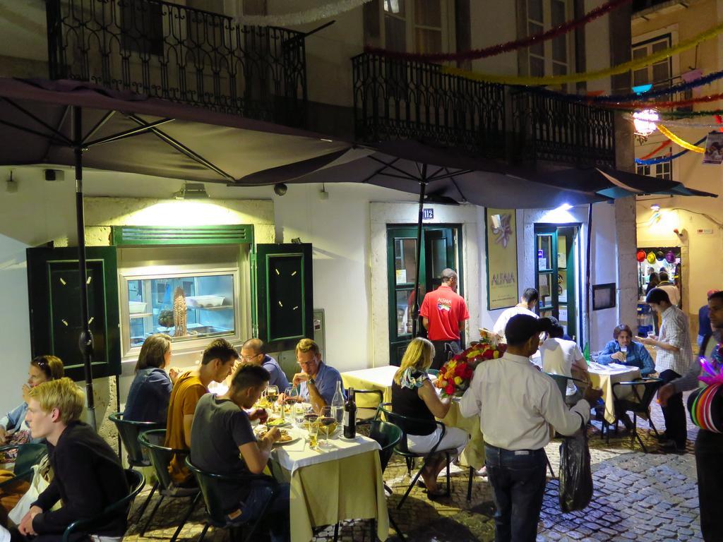 Casa Portuguesa Chiado Apartment ลิสบอน ภายนอก รูปภาพ